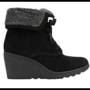 White Mountain Koko Wedge Ankle Boots